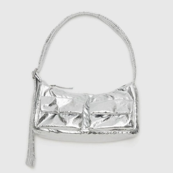 BAGGU Handbags - NWT BAGGU Cargo Shoulder Bag, Deadstock Silver Metallic